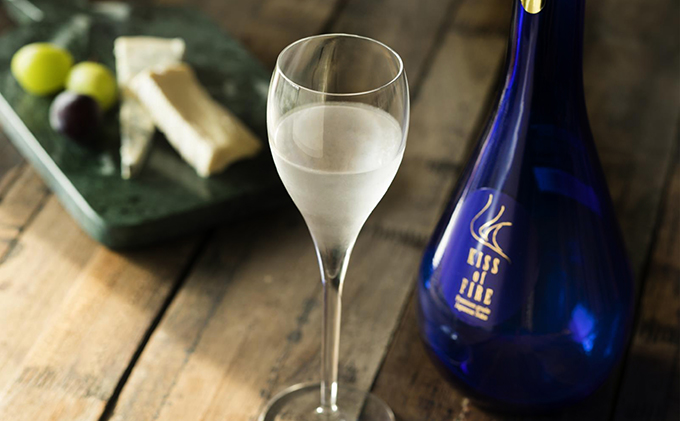 常きげん　KISS of FIRE　750ml 鹿野酒造 父の日 おすすめ ギフト プレゼント お祝い お酒 日本酒 純米大吟醸酒 