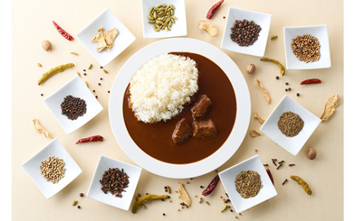 【カネ吉山本】近江牛ビーフカレー（200g×3個入り）【Y185W1】