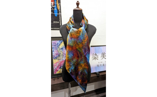 墨流し染 シルク スカーフ (01オレンジ緑) / 染美堂 一点物 絹 現代風 アート サテン織 贈り物 上品 奈良県 葛城市[snbd010]