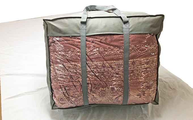 【夏冬兼用　重量約1.4kg】高級羽毛掛け布団（ハンガリー産ホワイトグースダウン）2枚（色：赤系1枚、緑系1枚）