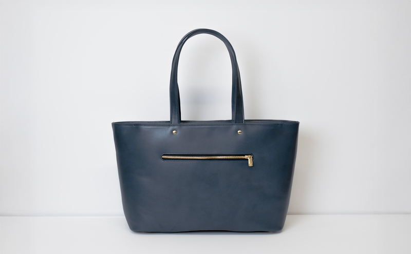 新品　レザートートバッグ ゴールド金具付き 秋バッグ メタリックカラー レザートートバッグ ゴールド 受注