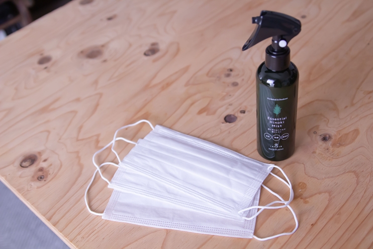 IKONIH エッセンシャルひのきミスト 1本 ｜ おもちゃ 子供 こども オモチャ 玩具 プレゼント お祝い 木 出産祝い 安全 オーガニックトイ ファーストトイ 消臭 ひのき ミスト ヒノキ アイコニー