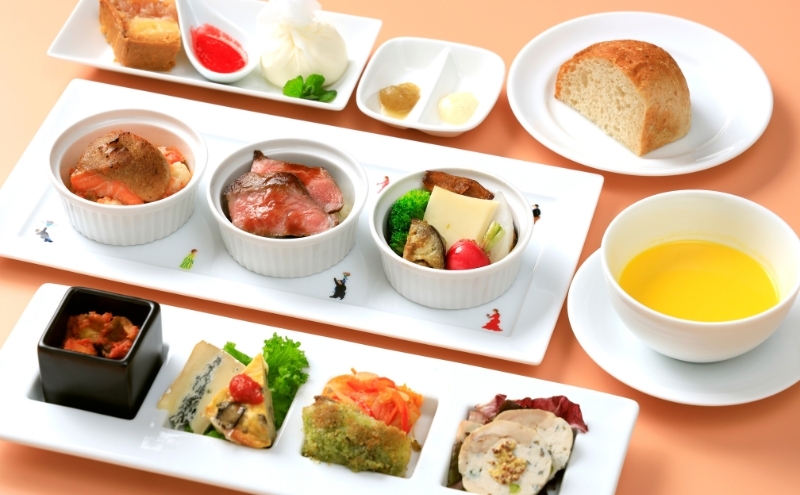  鉄道 ろくもん お食事付きプラン ご招待(2名様） 水戸岡鋭治 旅行 軽井沢 食事券 電車 旅 長野 信濃 しなの鉄道 チケット お座敷列車 ペア 