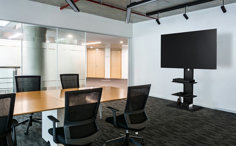 テレビ台 スタンドテレビ台 UTS-700R-BO ブラックオーク テレビスタンド ハイタイプ おしゃれ アイリスオーヤマ テレビ台 壁掛け風 テレビ台 木目調 テレビボード スタンドテレビ台 省スペース スリム 高さ調節 自立 新生活 65型 65インチ