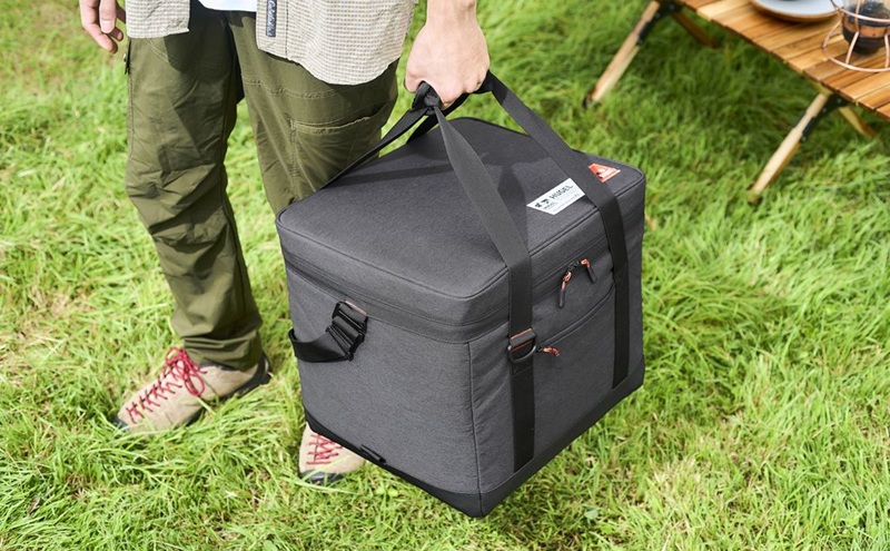 クーラーボックス HUGEL エアロゲルソフトクーラーボックス AGSC-25C チャコールグレー 25L エアロゲル アイリスオーヤマ  保冷バッグ 小型 大型 保冷力 部活 ソフトクーラーボックス アウトドア クーラーバッグ スポーツ キャンプ