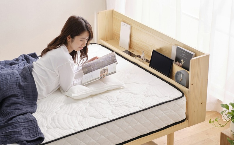 ベッド 宮付き高耐荷重すのこベッド HWBM-SD ナチュラル すのこ セミダブル すのこベッド 宮付き 宮付き高耐荷重 ベッドフレーム 収納 ヘッドボード ヘッドボード付き コンセント付き USBポート パイン材 高さ調節 高さ調整 調節 アイリスオーヤマ