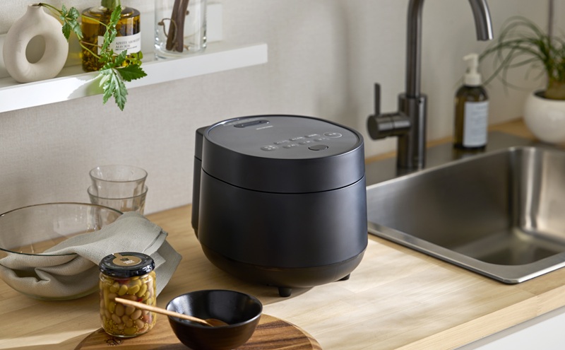 炊飯器 マイコンジャー炊飯器 3合 RC-MGA30-BH ナチュラルブラック ジャー炊飯器 アイリスオーヤマ 銘柄炊き アイリスオーヤマ 炊飯 ジャー 低糖質 おかゆ 食物繊維米 おこわ 雑穀米 発芽玄米 胚芽米・玄米 麦飯 一人暮らし おすすめ 新生活