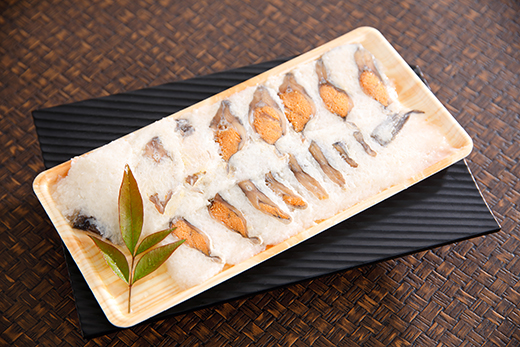 近江本にごろ　ふなずし　【160ｇ×1尾（スライス）】【AD02W】