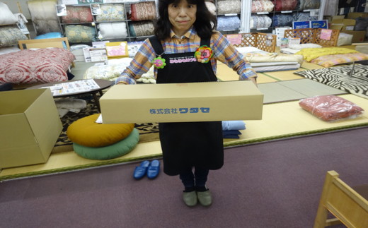 防災頭巾としても使用できる座布団【CW48W】
