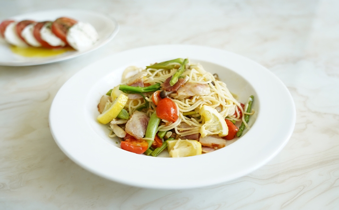 【2026年4月～発送】北海道 ふらの グリーン アスパラガス 約1.5kg サイズ混合 (守田農園) 野菜 新鮮 直送 朝採り アスパラガス 道産 北海道 ふらの