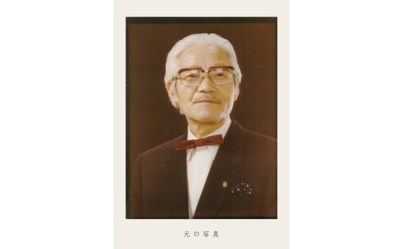 油絵で小さな人物画を細密に描きます（18×18cm・背景無地）