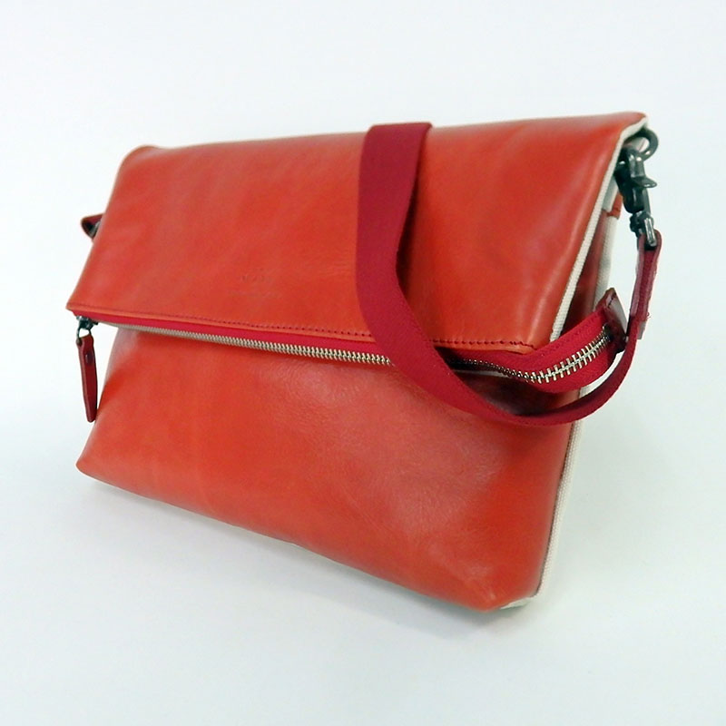 レディース　国産　キャンパスクラッチ　7M8-1063（ナチュラル×レッド）