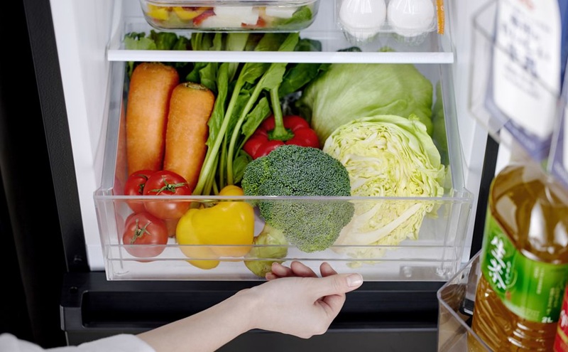 冷凍冷蔵庫 170L IRSD-17A-BH ナチュラルブラック 冷蔵庫 2ドア アイリスオーヤマ 直冷式 スリム 冷蔵 冷凍庫 薄型 右開き 新生活 一人暮らし