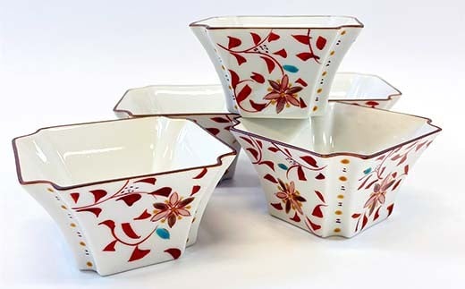 九谷焼 小鉢揃 花唐草 5個組 小鉢 盛り鉢 テーブルウェア 食器 九谷焼 伝統 工芸品 装飾品 F6P-2857