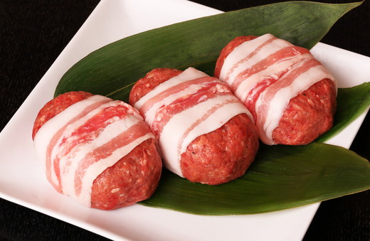 近江牛すき焼き・しゃぶしゃぶ用肩ロース【500g】＋近江牛ハンバーグ×3個【450ｇ（150ｇ×3個）】【AB65W】