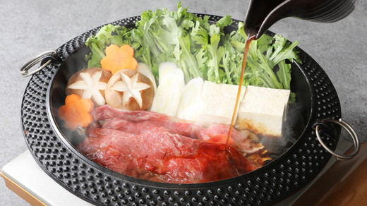 【カネ吉山本】近江牛すきやき用[上]　【500ｇ】【Y081W1】