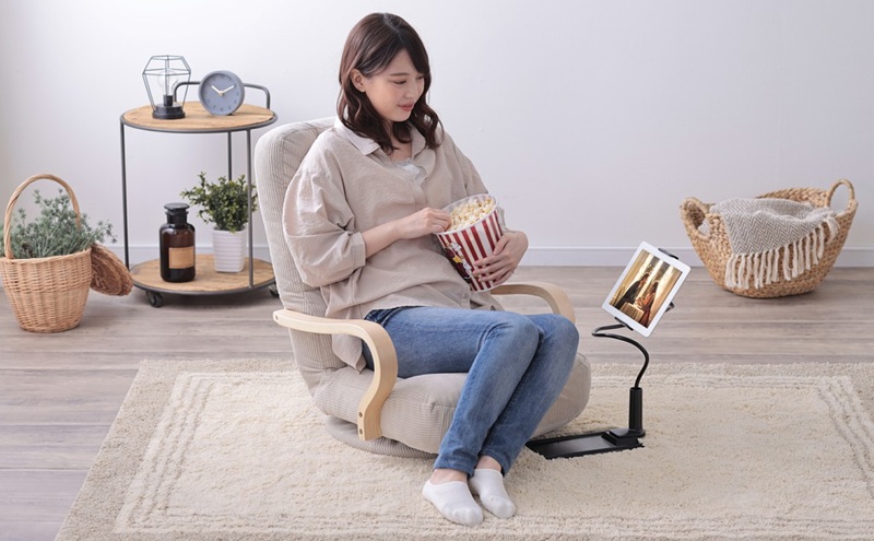 イス ウッドアームチェア回転タイプ WAC-K ベージュ 座椅子 おしゃれ シンプル 一人暮らし 椅子 回転 回転タイプ コーデュロイ リラックスチェア 1人掛けソファ 折りたたみ ギフト プレゼント アイリスオーヤマ 北欧 一人暮らし 新生活