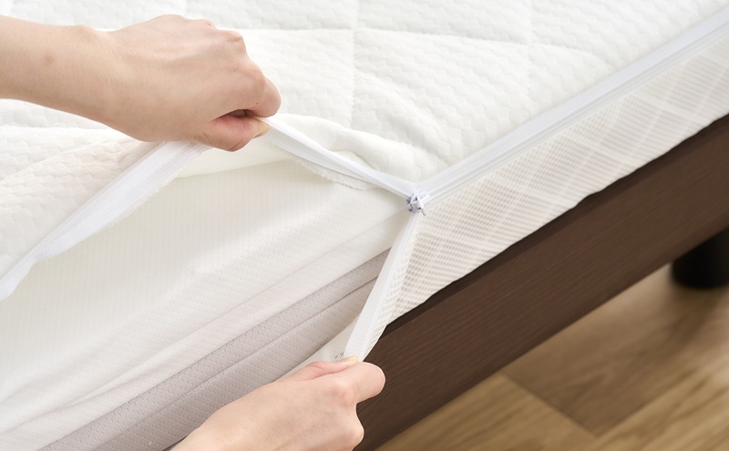 マットレス エアリーマットレス カスタムエアリー CM11A-S ホワイト 三つ折り シングル 折りたたみ アイリスオーヤマ 11cm 高反発 かたさ 組み替え コンパクト 丸洗い 体圧分散 エアリー Airy 一人暮らし 新生活