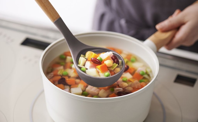 調理器具 キッチンツール11点＋スタンドセット KT-11SS チャコールグレー キッチンツール セット シリコン 吊り下げ 木製 収納 スタンド 11点 スタンド アイリスオーヤマ 調理道具 フライ返し おたま スプーン トング 菜箸 泡だて器