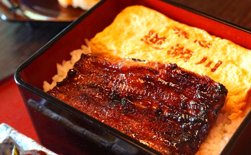 ゴルフ ショートホール 18H ペア ご利用券 × うなぎ お食事券 (10,000円分) セット 赤磐市 コラボ 企画 みのるゴルフセンター山陽 味心逆瀬川 岡山県