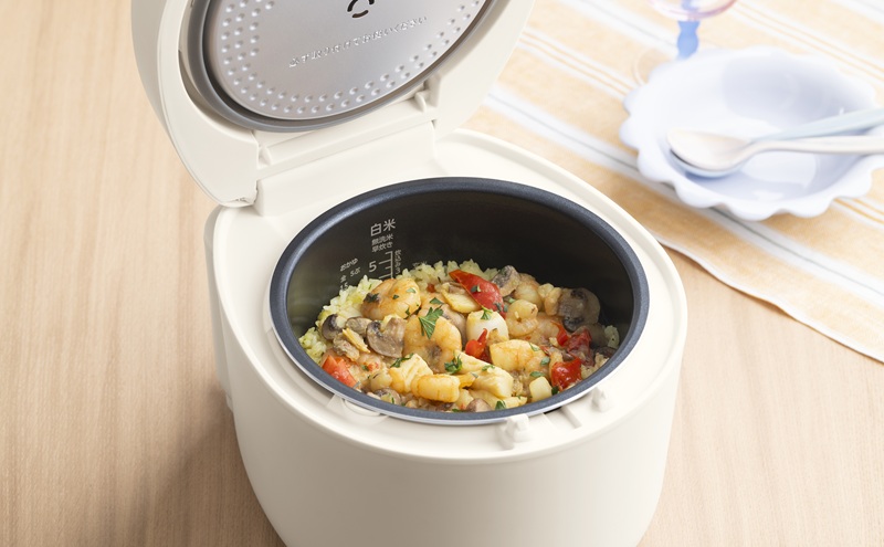 IHジャー炊飯器 5.5合 RC-ILA50-W ホワイト 炊飯器 5.5合 5合炊き ih アイリスオーヤマ おしゃれ 銘柄炊き 省エネモード パン ケーキ 一人暮らし 炊飯ジャー