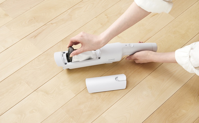 充電式紙パックハンディクリーナー HBD-31-WH クラウドグレー 掃除機 コードレス 充電式ハンディクリーナー アイリスオーヤマ ホワイト クリーナー 軽量 スタンド 軽い 充電スタンド 充電式 吸引力 カーペット パワフル ほこり感知 家電 おすすめ