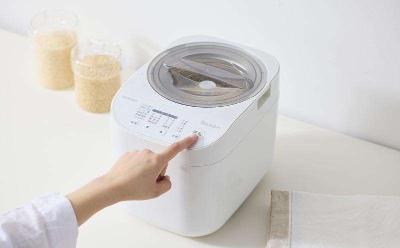 精米機 RCI-C5-C アイボリー 精米機 家庭用 アイリスオーヤマ 銘柄純白づき 5合 かくはん式 5合連続精米 3分 5分 7分 白米 純白米 無洗米 古米 白米みがき 胚芽米 40銘柄対応 お手入れ簡単 取っ手付 家庭用精米機 精米器