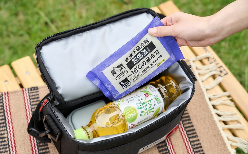 【10個セット】HUGEL 氷点下保冷剤 超低温タイプ HHCS-150 保冷剤 パックタイプ Sサイズ 長時間 超低温 軽量 持ち運び 買い物 弁当 スポーツ ピクニック レジャー クーラーボックス 繰返 長持ち 氷点下保冷剤 アイリスオーヤマ HUGEL