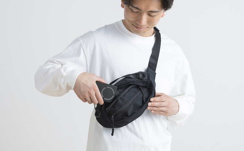 薄型モバイルバッテリー5000mAh TW-A05020-B ブラック モバイルバッテリー 軽量 小型 タイプc 薄型 USB Type-C 5000mAh ワイヤレス マグネット MagSafe対応 スマホ 約1回分 充電 コンパクト バッテリー 充電器 ブラック アイリスオーヤマ