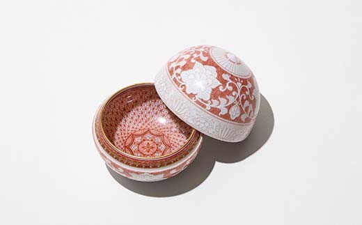 【高島屋選定品】 白玉描割（はくぎょくかきわり） 宝相華文珠盃 赤 工芸品 陶磁器 日本製 F6P-2885