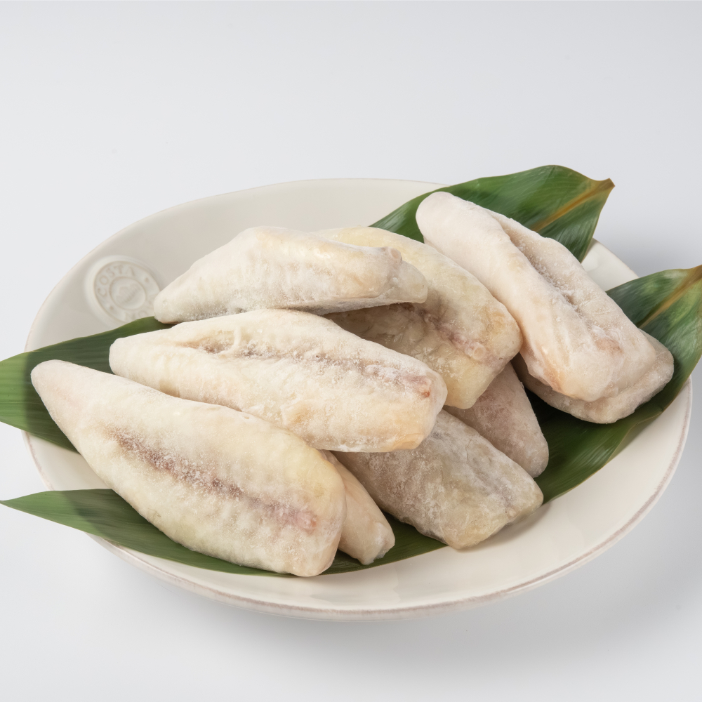 10-568 【年内配送12月15日入金まで】北海道産ふぐ身欠き1kg(5～10尾) within2025