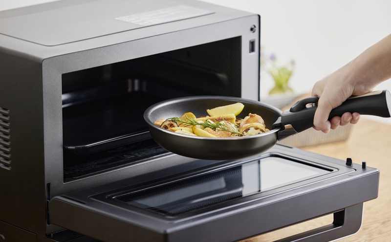 ダイヤモンドコートパン マルチエッグパン入り12点セット IHガス火対応 MEGI-12S ブラウンメタリック フライパンセット ih フライパン セット IH ガス火 取っ手が取れる 蓋付き マルチエッグパン 深型 幅広 卵焼き器 エッグパン アイリスオーヤマ