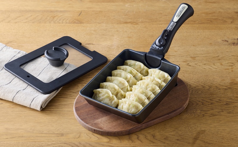 ダイヤモンドコートパン マルチエッグパン入り12点セット IHガス火対応 MEGI-12S ブラウンメタリック フライパンセット ih フライパン セット IH ガス火 取っ手が取れる 蓋付き マルチエッグパン 深型 幅広 卵焼き器 エッグパン アイリスオーヤマ