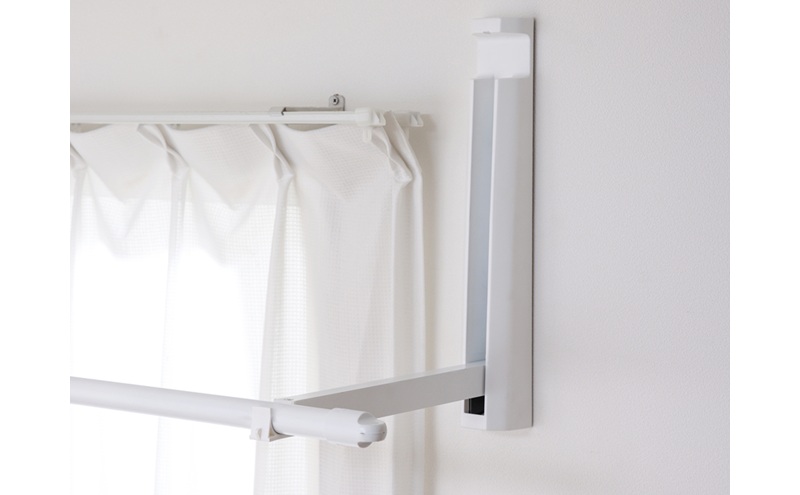 壁につける室内物干し WMR-40 ホワイト 壁付け物干し 物干し 室内 折りたたみ 室内物干し 省スペース コンパクト 大容量 洗濯物干し 壁付け 賃貸 ピン 簡単 設置 部屋干し 倒れない 室内干し 一人暮らし アイリスオーヤマ 壁につける室内物干し