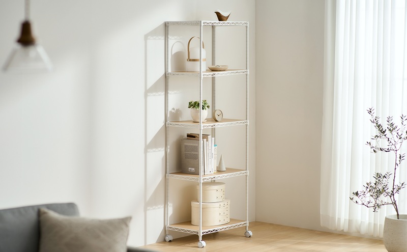 カラーメタルラック ウッドボード付き CMM-55165B ホワイト ラック 棚 おしゃれ キャスター キャスター付 収納ラック キッチン ウッドボード付き メタルラック メタル カラーラック 収納 リビング 寝室 かわいい アイリスオーヤマ 幅55