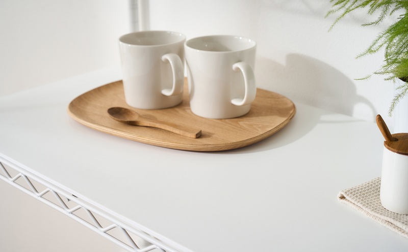 カラーメタルラック ウッドボード付き CMM-75104B ホワイト ラック 棚 おしゃれ キャスター キャスター付 収納ラック キッチン ウッドボード付き メタルラック メタル カラーラック 収納 リビング 寝室 かわいい アイリスオーヤマ 幅75