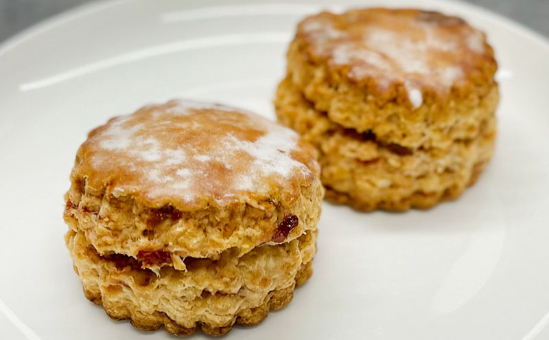 洋菓子 あまおう スコーン 8個入り コンフィチュールセット いちご スイーツ 菓子 お菓子