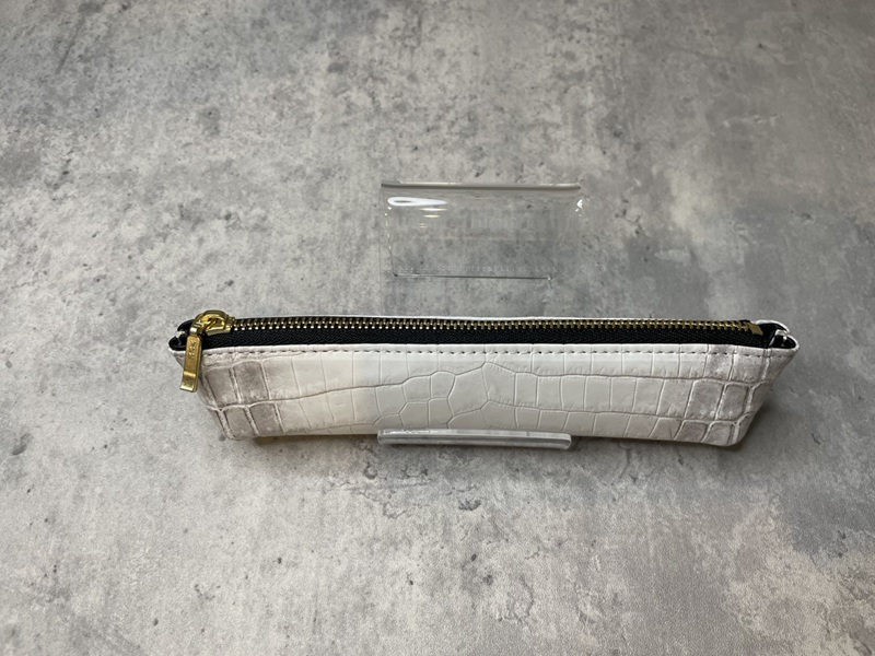 本物を日常に《ヒマラヤクロコダイルのペンケース》 / 山梨県甲斐市