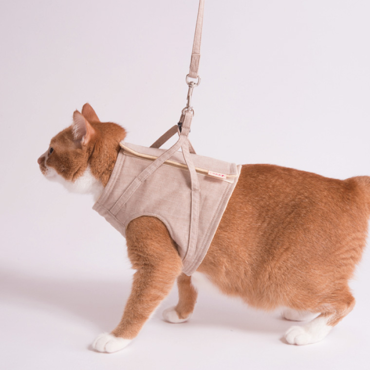 ぽぽねこ 猫に優しいベスト型ハーネス・リード付き（国産・オーガニックコットン・着せやすく脱げにくい）(BP010)