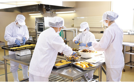 TVで紹介！干し芋 紅はるか・シルクスイート（各100g×3袋 計6袋） 北海道 ほしいも 雪冷気乾燥 雪干し芋 n-0078