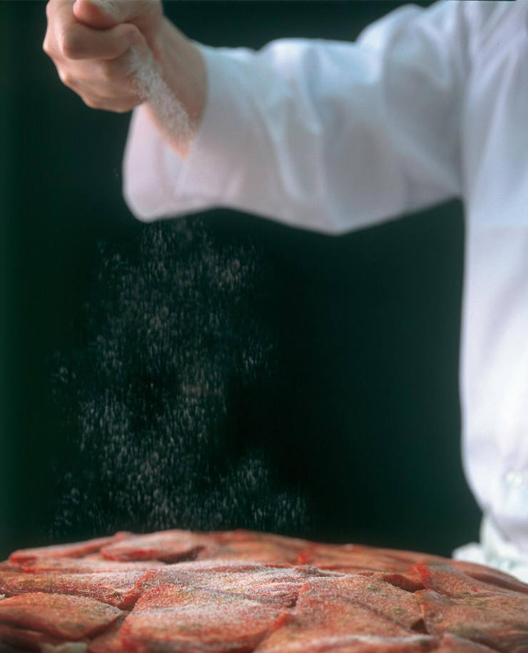 宮城県富谷市のふるさと納税 [年内配送] 仙台名物 味の牛たん喜助 しお味 75g×1｜牛タン 牛たん しお味 塩味 肉 老舗 専門店 きすけ 仙台 牛肉 焼肉 牛肉 冷凍 BBQ 味付き 焼くだけ [0339]