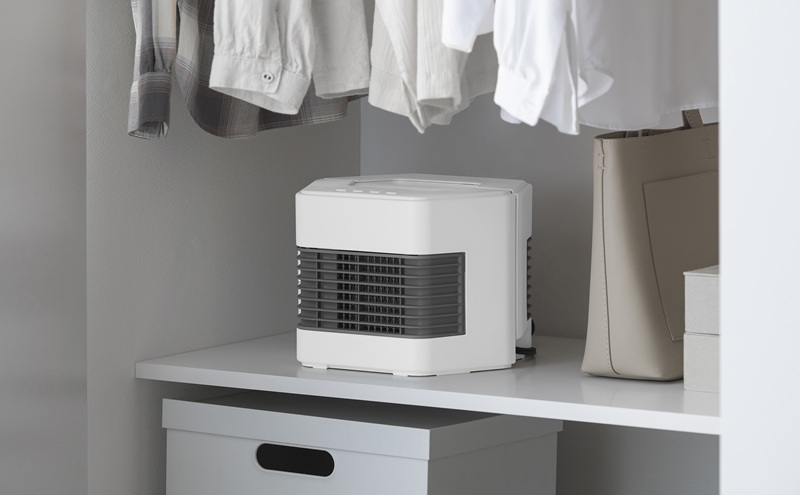 セラミックファンヒーター ACH-MN12A-W ホワイト セラミックヒーター コンパクト アイリスオーヤマ 温風 暖房器具 脱衣所 リビング キッチン 廊下 マルチWAY