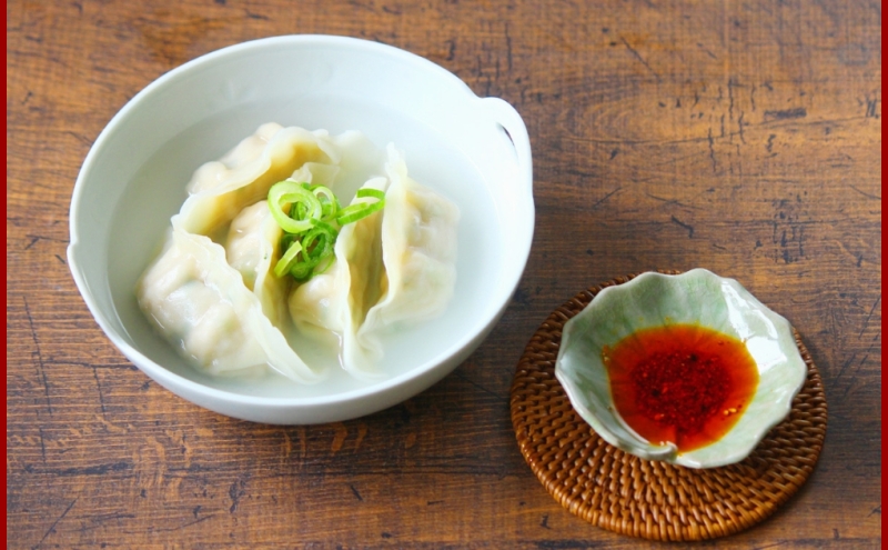 みやの餃子 特製餃子 28個×3セット ラー油付き 餃子 ギョーザ ギョウザ 冷凍 お店の味 専門店 餃子専門店 国産 手づくり にんにく無し ラー油 一人暮らし 備蓄 ストック お取り寄せ 送料無料 神奈川県 茅ヶ崎市