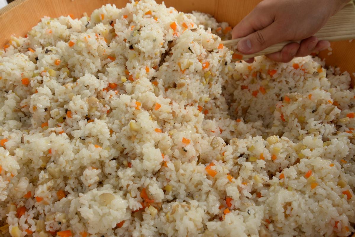 [具入りゆずすしの素　2合分×4個セット]  寿司の素 ちらし寿司 混ぜご飯