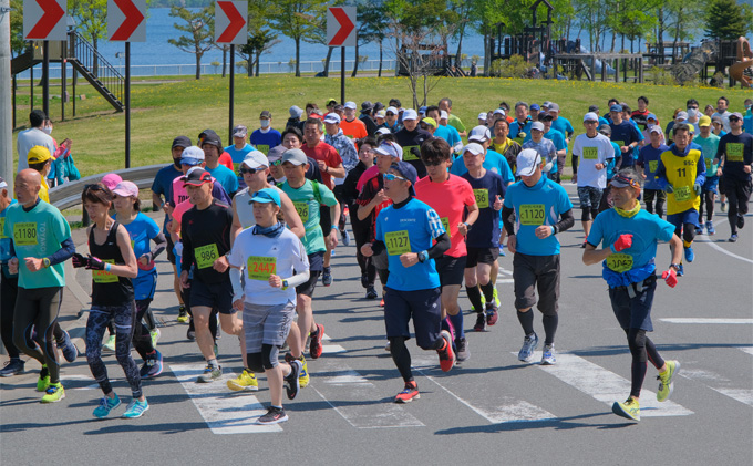 洞爺湖マラソンにペアで参加して大会を応援！スタート地点から徒歩5分の専用駐車場(1台)＋ エントリー権 (2人)