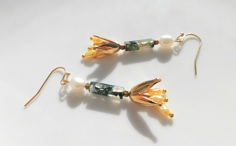 snowbell ピアス アクセサリー 天然石 1個 【パール グリーン イエロー 花 シンプル クール エレガント 可愛い ハンドメイド 手作り  職人 上品 華やか ドレス 結婚式 大人の雰囲気 ギフト プレゼント 母の日 入学式 ラッピング シェル 】