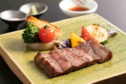 【4等級以上】極上近江牛フィレ＆サーロイン食べ比べセット【350ｇ（フィレ150ｇ×1枚、サーロイン200ｇ×１枚）】【E010W】
