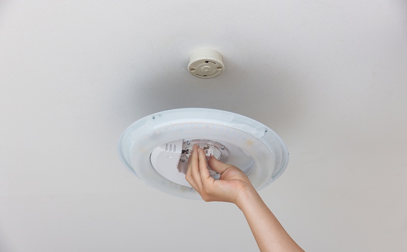 LEDシーリングライト 8畳 調光調色 CEA8DL-7.0 シーリングライト LED ledシーリングライト 調光 調色 リモコン付 アイリスオーヤマ 照明 おしゃれ リビング 照明器具 明るい 省エネ 取付簡単 節電 コンパクト