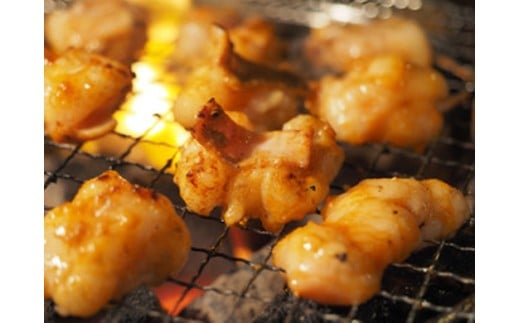 味付けホルモン　秘伝のタレ漬け　近江牛小腸　1,800g（300g×6）【FO75W】