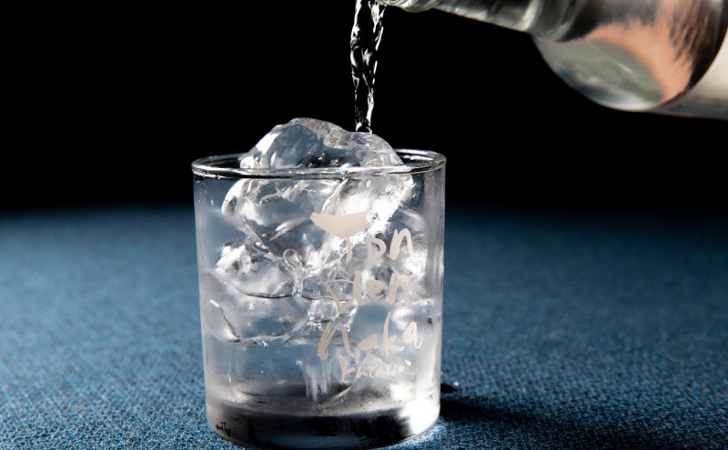 焼酎 雑穀米焼酎とんでんなか飲みくらべ 2本セット 酒 お酒 雑穀米 化粧箱入れ ※配送不可:離島